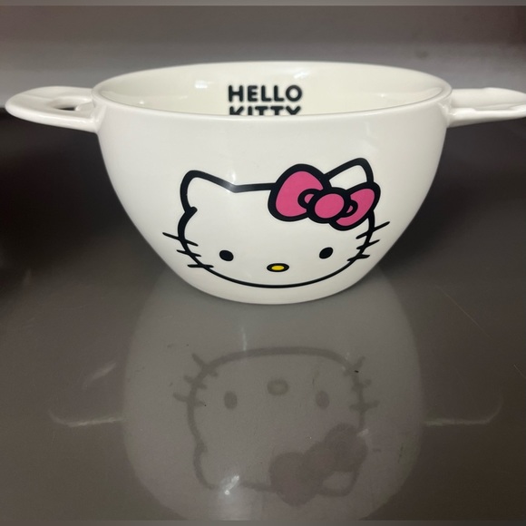 Hello Kitty Enjoy The Little Things Ramen Bowl With Spoon & Chopsticks brand new - Picture 3 of 11